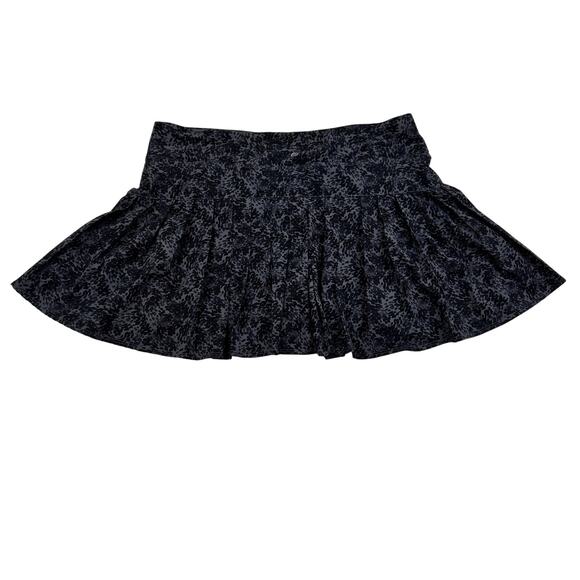 Etonic Spotted Ruffle Pull On Lightweight Comfy Athletic Skort Women's Size XL - Picture 2 of 7